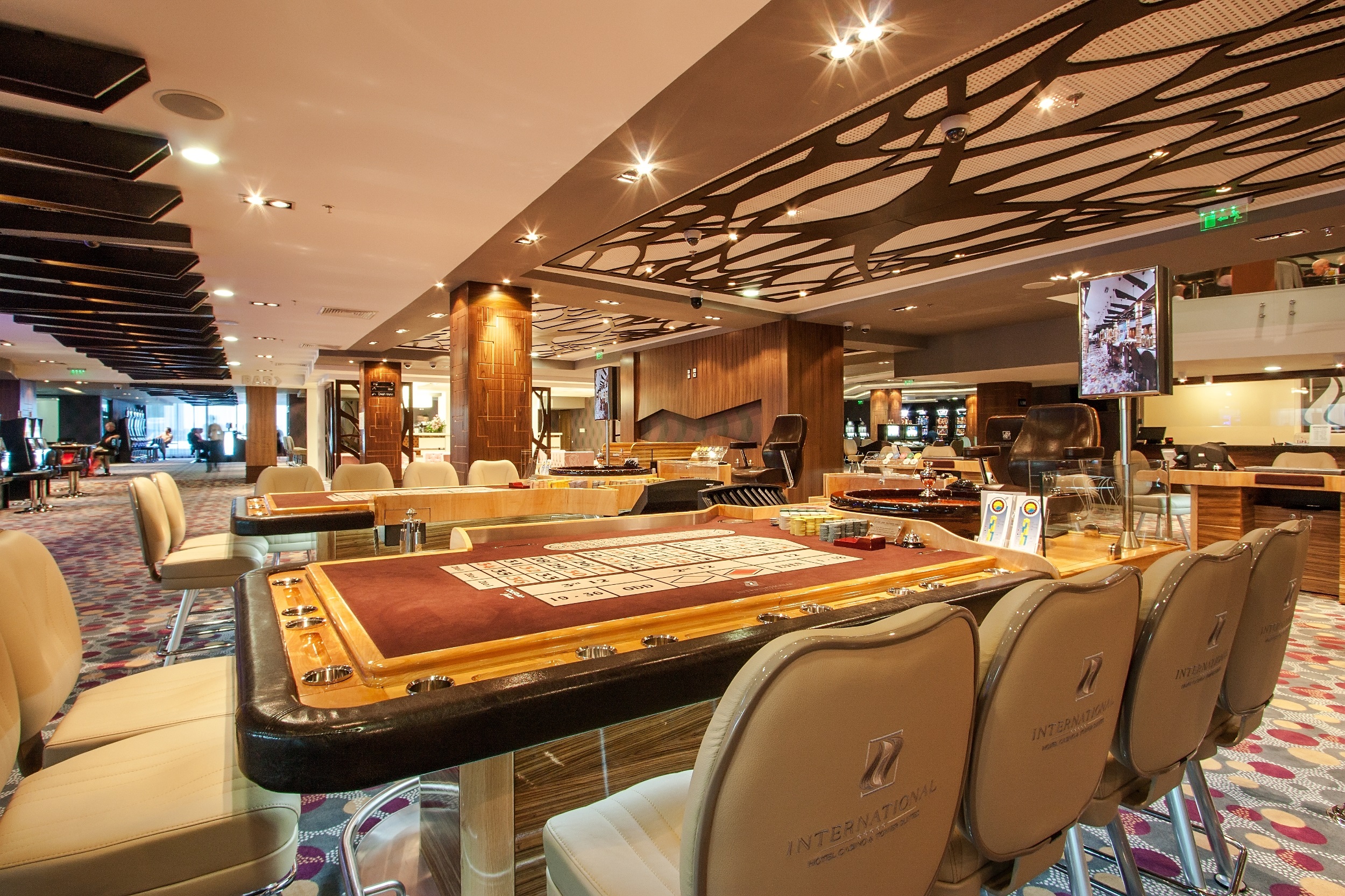 INTERNATIONAL_CASINO_TOWER__HOTEL_NISIPURILE_DE_AUR_BULGARIA_AIR_TOUR_TRAVEL